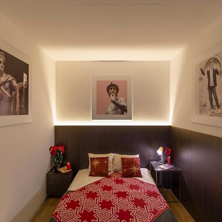 Stylish 1 Bedroom Studio Near Most City Dnipro Exteriör bild