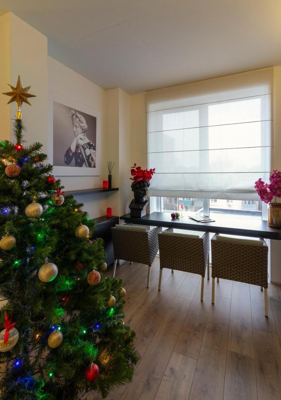 Stylish 1 Bedroom Studio Near Most City Dnipro Exteriör bild